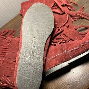 Minnetonka Suede Fringe Boots Size Women’s 6